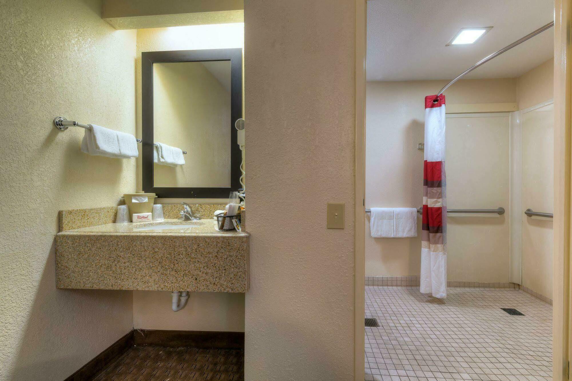 Red Roof Inn Memphis East Εξωτερικό φωτογραφία